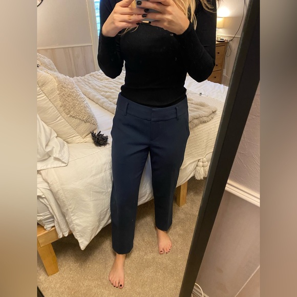 Size 6 navy Marissa style Ann Taylor work pants - Picture 5 of 5
